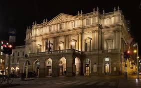 LA SCALA DE MILÁN