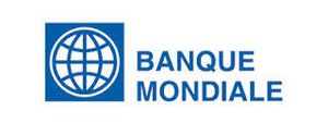 Données Banque Mondiale: En 2012, la population guinéenne était estimée à 11,3 millions d’habitants. Avec un taux d'accroissement naturel de 3,1% et les résultats du recensement de 2014 présentent 10 628 972 habitants.