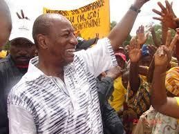 Folklore politique à Conakry : Alpha Condé « invente » un statut de Chef de file de l’opposition