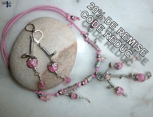 Alu mais de la Paix - Parure collier court réglable et boucles d'oreille en fil aluminium et coton au style incertain
