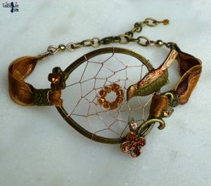 Mélodie d'Automne - Bracelet ethnique chic aux couleurs d'automne en laiton et cuivre vieillis tissé d'un attrape-rêves