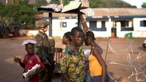 Calmer les enfants des rues de Bangui