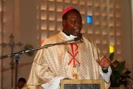 CENTRAFRIQUE : MGR DIEUDONNÉ NZAPALAINGA MENACÉ DE MORT PAR LES ANTI-BALAKA DE DAMARA