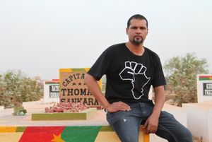 Burkina Faso : le rappeur Smockey honore sa promesse