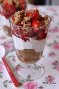 Verrine fraise rhubarbe