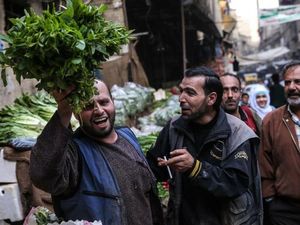 Les habitants de Damas jouissent de la trêve entre l’armée et les rebelles syriens