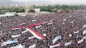 Des milliers de Yéménites protestent contre la coalition menée par l’Arabie saoudite