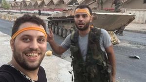 Le photographe du petit garçon d'Alep serait en lien avec les rebelles décapitateurs d'enfants