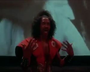 "Le Rouge" a bien changé depuis le début de la soirée !