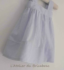une robe rectangle printanière