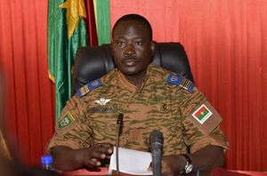 La junte de Zida bâillonne le CDP et l’ADF-RDA : la démocratie burkinabé étranglée !