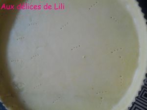 TARTE GOURMANDE A LA BANANE ET CRÈME DE NOIX
