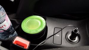 En voiture Simone!
