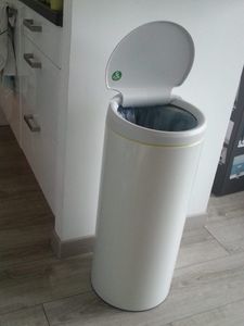 Je serai la "poubelle" pour aller danser... ou ramasser des déchets! ;-)