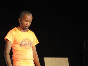 Francis Turbo : Toujours l’amour fou, même après 25 ans ! Rédaction Midi Madagasikara 16 février 2015