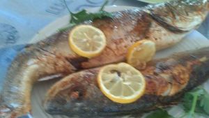 Poisson grillé mariné au piment citron gingembre