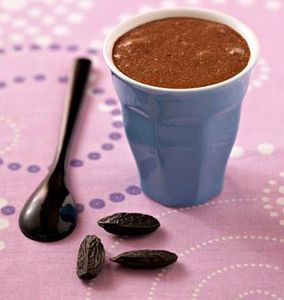 Mousse au chocolat à la fève tonka