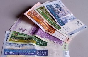 L'ariary regagne du terrain face à l'euro et au dollar