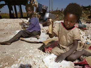 Travail des enfants – Les Usa menacent de couper le pont