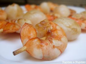 Brochettes de gambas aux litchis