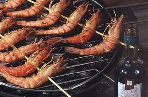 Brochettes de gambas sauce au vinaigre balsamique