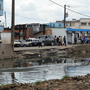 Ampefiloha/Isotry Bekiraro : Une partie de la route s’est effondrée