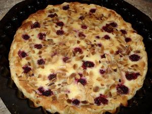 TARTE A LA RHUBARBE ET AUX FRAMBOISES