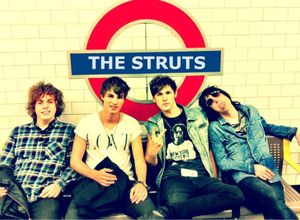 Interview: Gethin Davies, batteur des Struts: