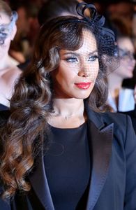 LEONA LEWIS