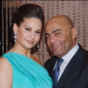 Le couple Adam Bombole
