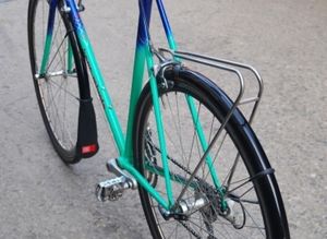 Les porte-bagages fahrer pratiques et tendances