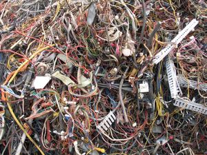 Le poids des déchets électriques et électroniques a atteint un nouveau record en 2014