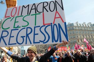 Macron-Valls-49-3 : le scandaleux remake