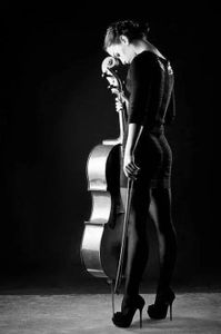 "Pleuvoir des violoncelles"....