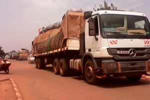 les prix flambent à Bangui en raison de la grève des camionneurs camerounais