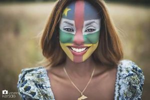 LA LIBERTÉ AVEC LA LUMIERE