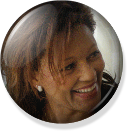 ÉMISSION DR MOUKETOU REÇOIT INVITÉS: MARIE-REINE HASSEN (RCA)