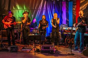 Mir 2wä und Band