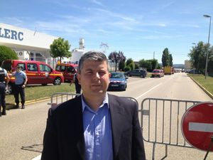 #ATTENTAT : Saint-Quentin-Fallavier en proie aux barbares.
