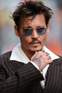 Johnny Depp est l'acteur sexy de la semaine!