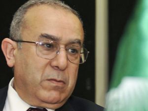 ALGERIE: UNE DIPLOMATIE POUR LA PAIX