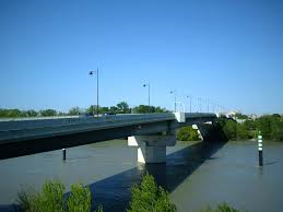 LES PONTS DE BEAUCAIRE