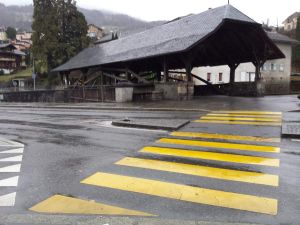 Les passages piétons disparaissent.