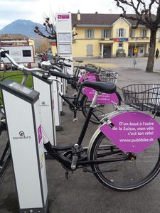 Mobile à tous (les) prix.