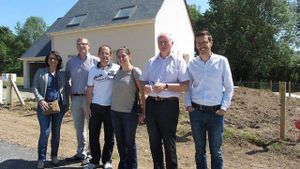 Le quartier a enfin sa première maison Ingrandes - 25 Juin dans Ouest France
