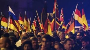 C'EST MERKEL AVEC LA TURQUIE ET SA FOLLE POLITIQUE MIGRATOIRE QUI A FAIT GAGNER LE BREXIT !