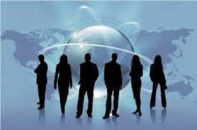 Quels sont les profils requis pour le personnel du service des ressources humaines ?