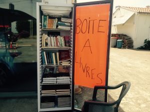 MA #BOITE A LIVRES 1ère #BOITE A LIRE A CHARRON