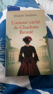 Editions l'Archipel - Mars 2016 - 350 pages