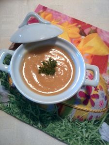 cappucino de lentille corail au fromage de chèvre